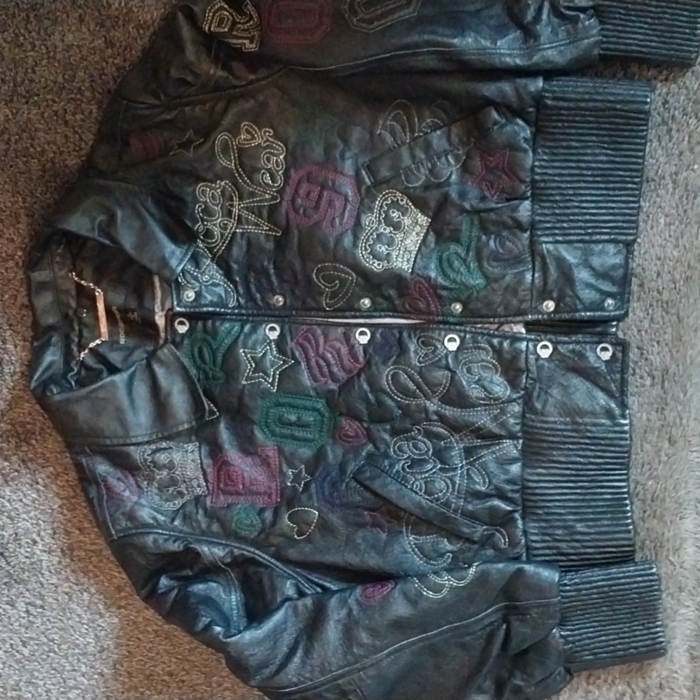 Roca Wear embroidered women’s leather bomber